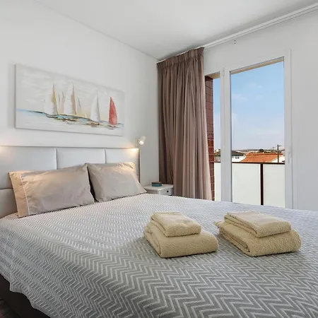 Casa Dos Terracos T3 1º Apartamento São Martinho do Porto