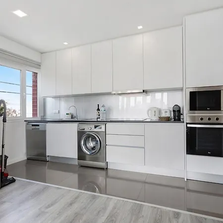 Casa Dos Terracos T3 1º Apartamento São Martinho do Porto