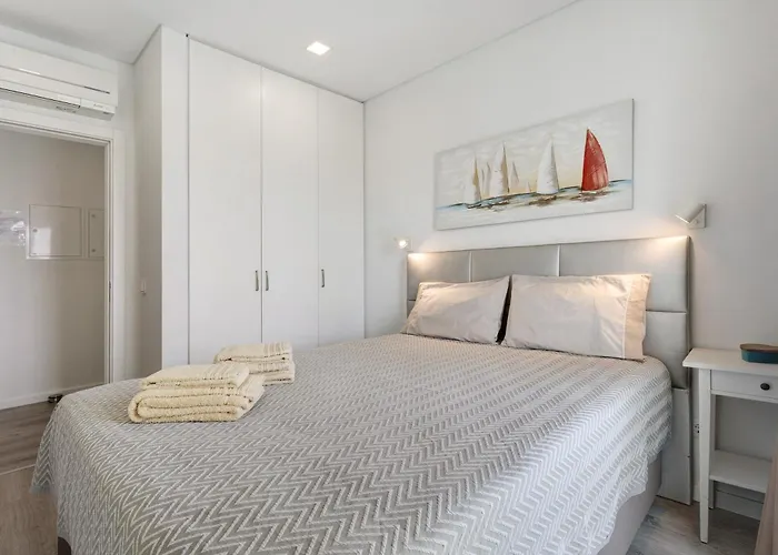 Casa Dos Terracos T3 1º * São Martinho do Porto